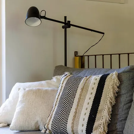 Hermoso Molino A Pie De Rio By *