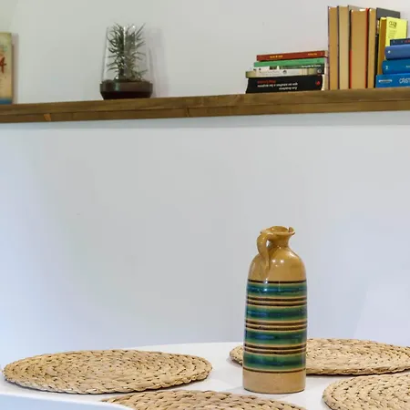 Hermoso Molino A Pie De Rio By בקתה