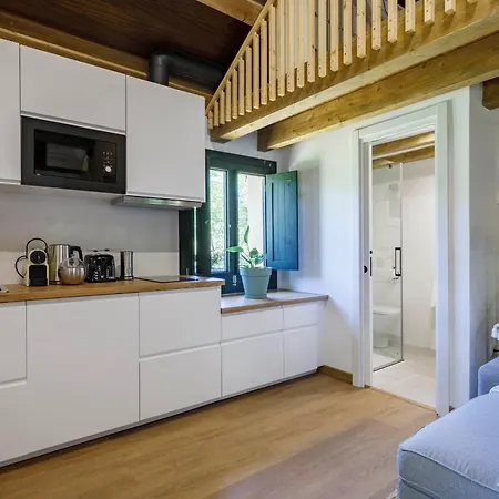 בקתה Hermoso Molino A Pie De Rio By ויגו